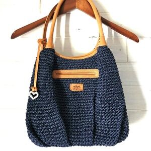 Brighton Vera Neumann Woven Straw Purse Blue Leather Trim Heart Charm Dust Bag